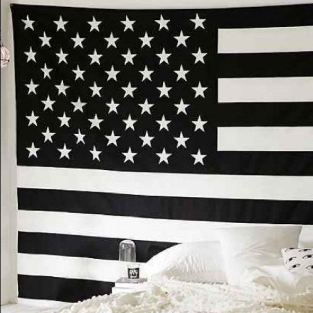 UO black and white American flag tapestry